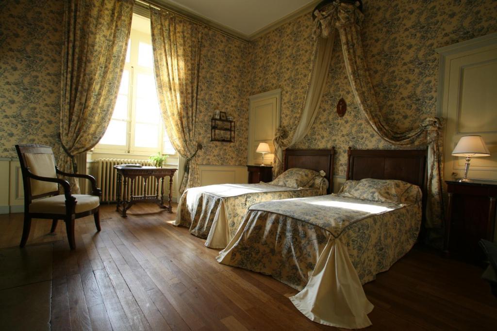 Chateau De Beaujeu Sens-Beaujeu Pokój zdjęcie
