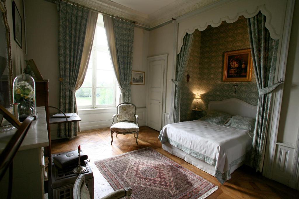 Chateau De Beaujeu Sens-Beaujeu Pokój zdjęcie