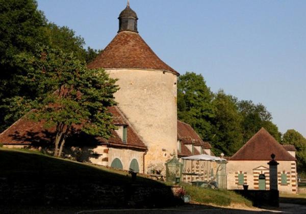 Chateau De Beaujeu Sens-Beaujeu Zewnętrze zdjęcie