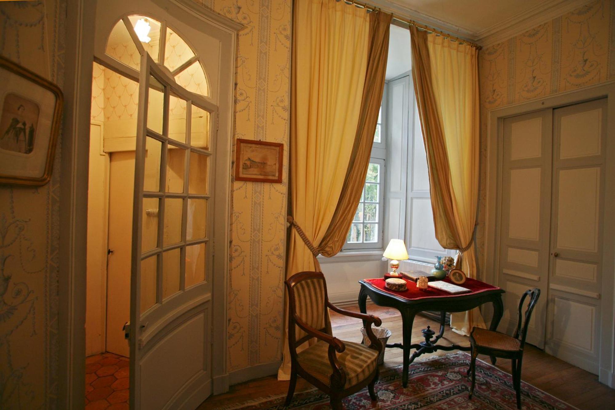 Chateau De Beaujeu Sens-Beaujeu Zewnętrze zdjęcie